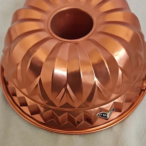 VINTAGE MOLD - Picture 4 of 11